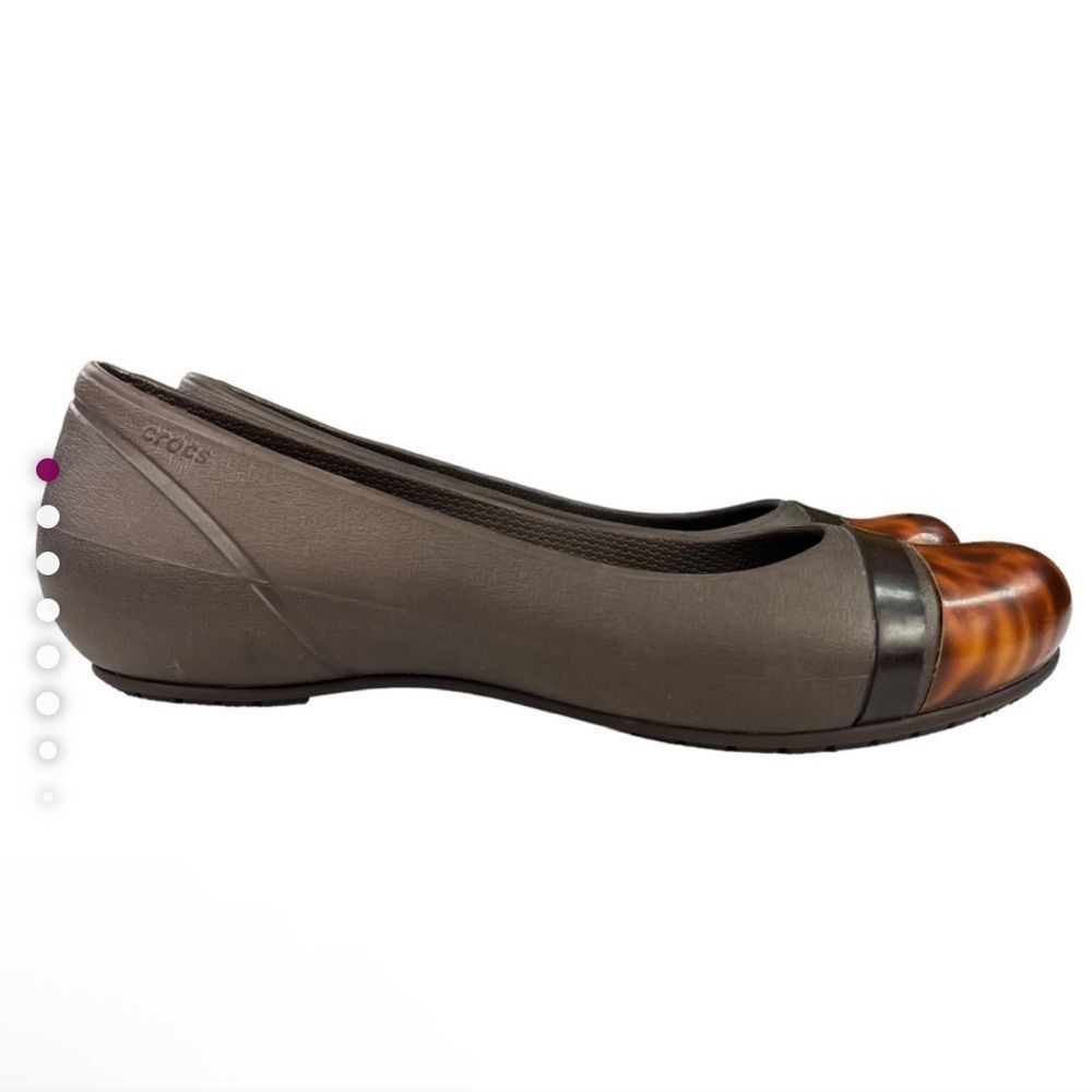 CROCS Cap Toe Tortoise Flats Slip On Womens Brown Size 7